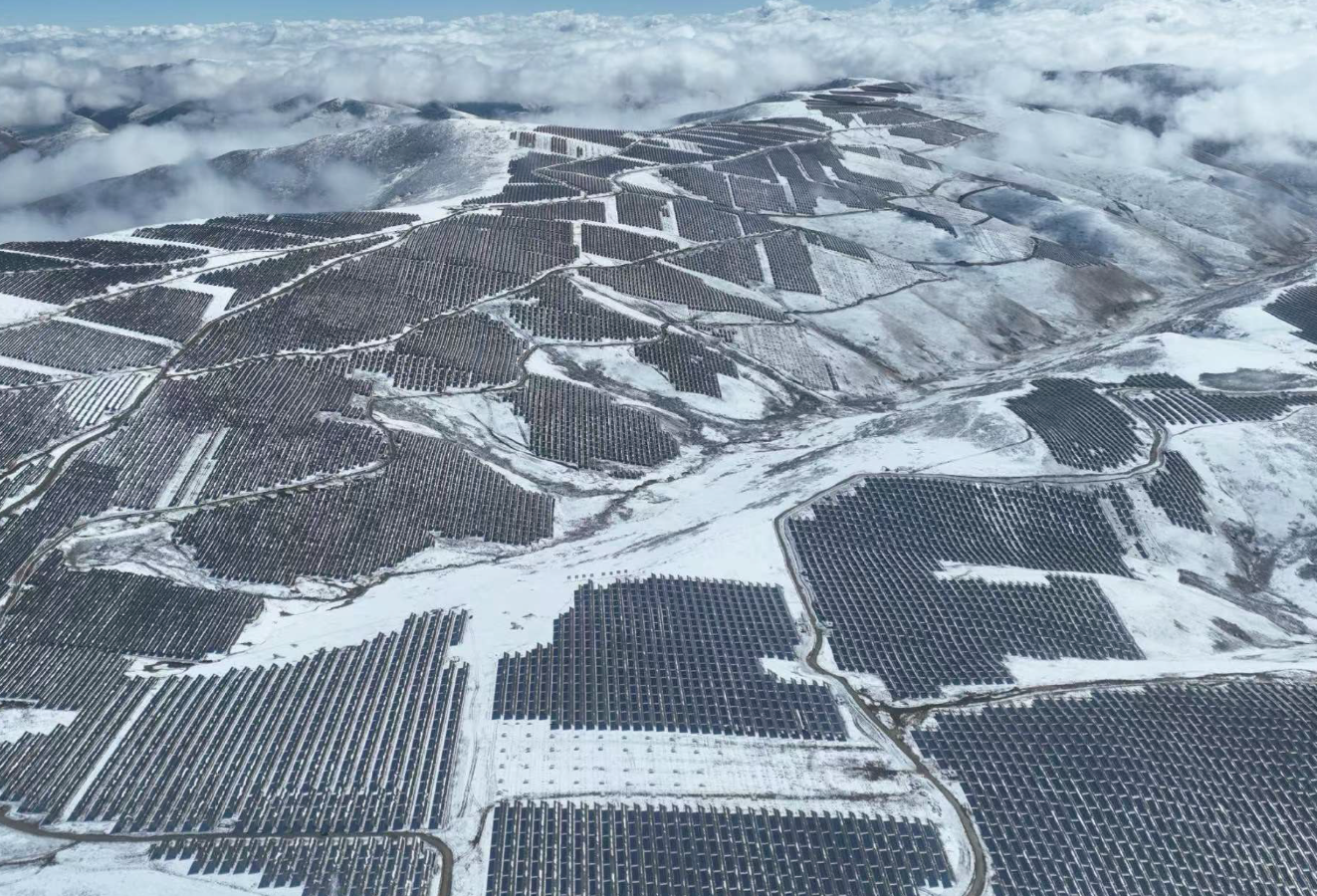 MG冰球突破-四川甘孜理塘索絨水風光一體化項目